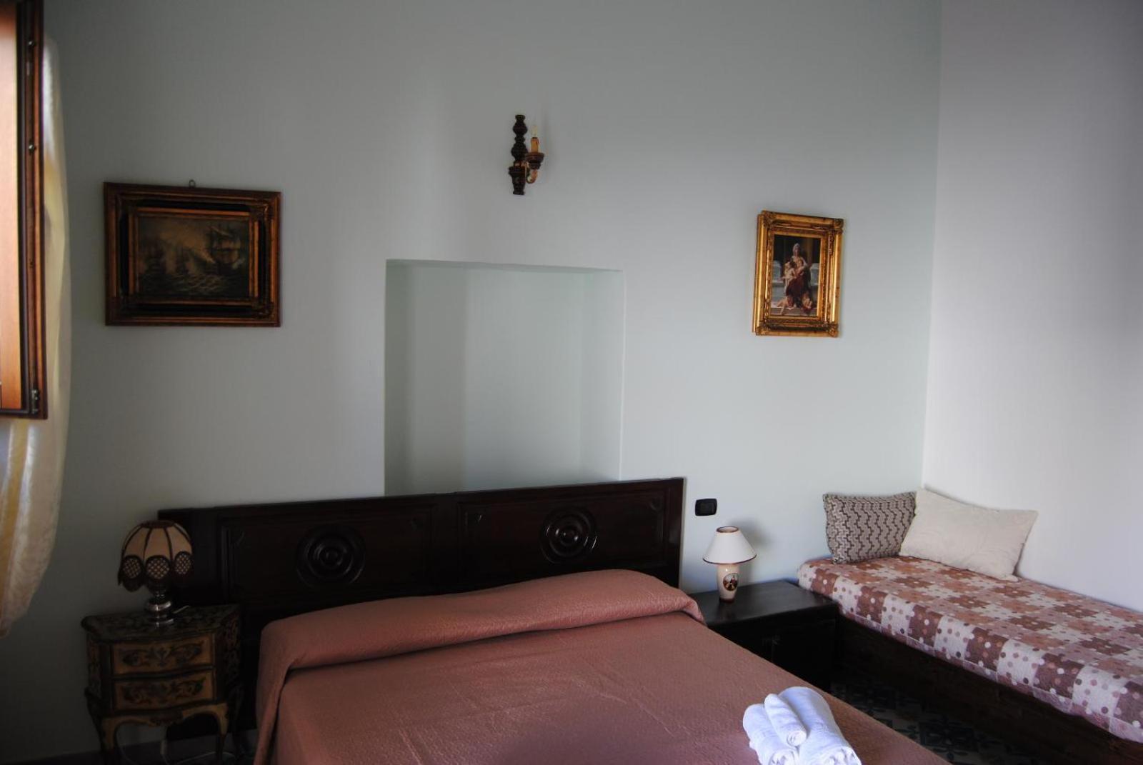 B & B Palazzo Maestro & Corte Maestro Rooms Gallipoli Bilik gambar