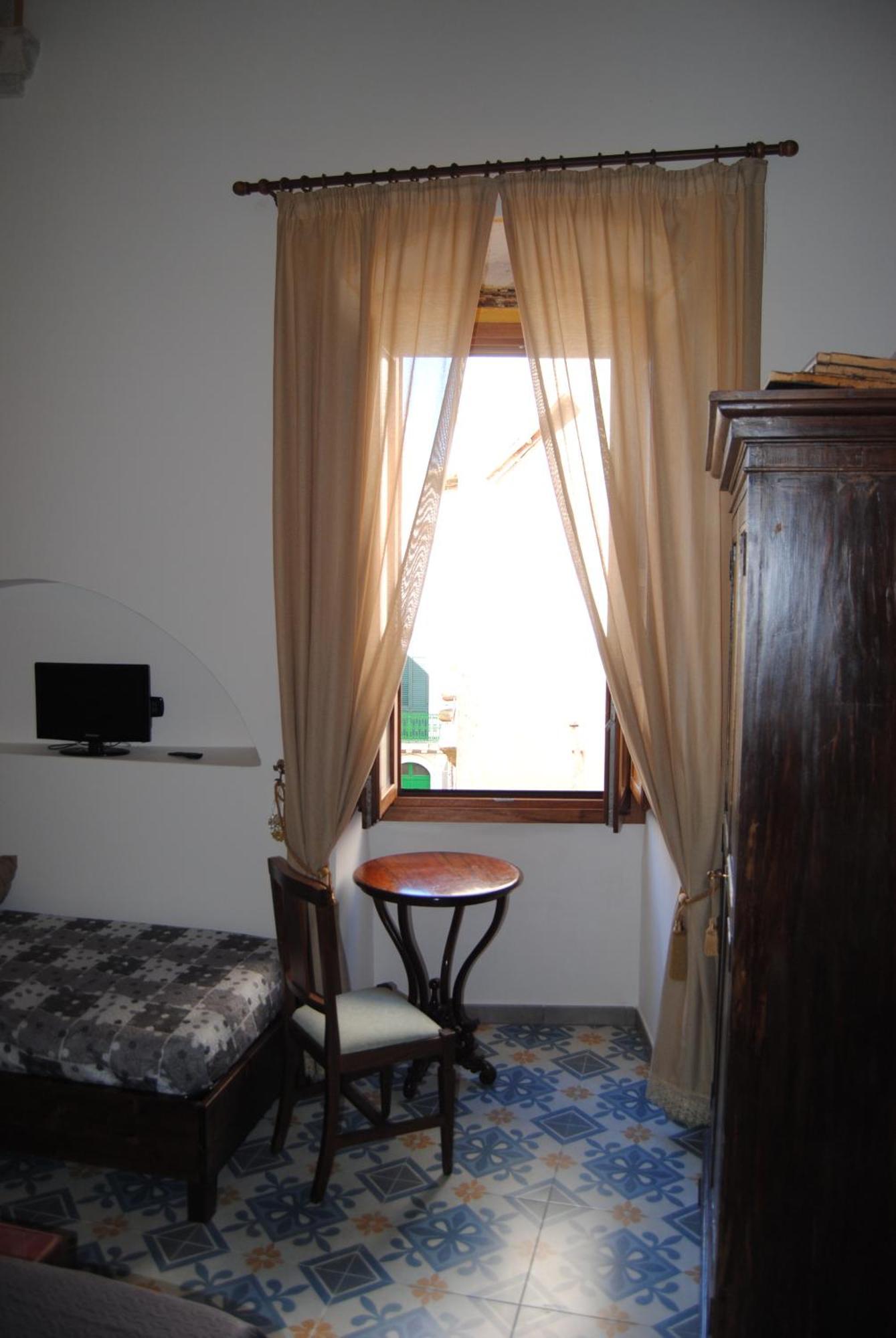 B & B Palazzo Maestro & Corte Maestro Rooms Gallipoli Bilik gambar