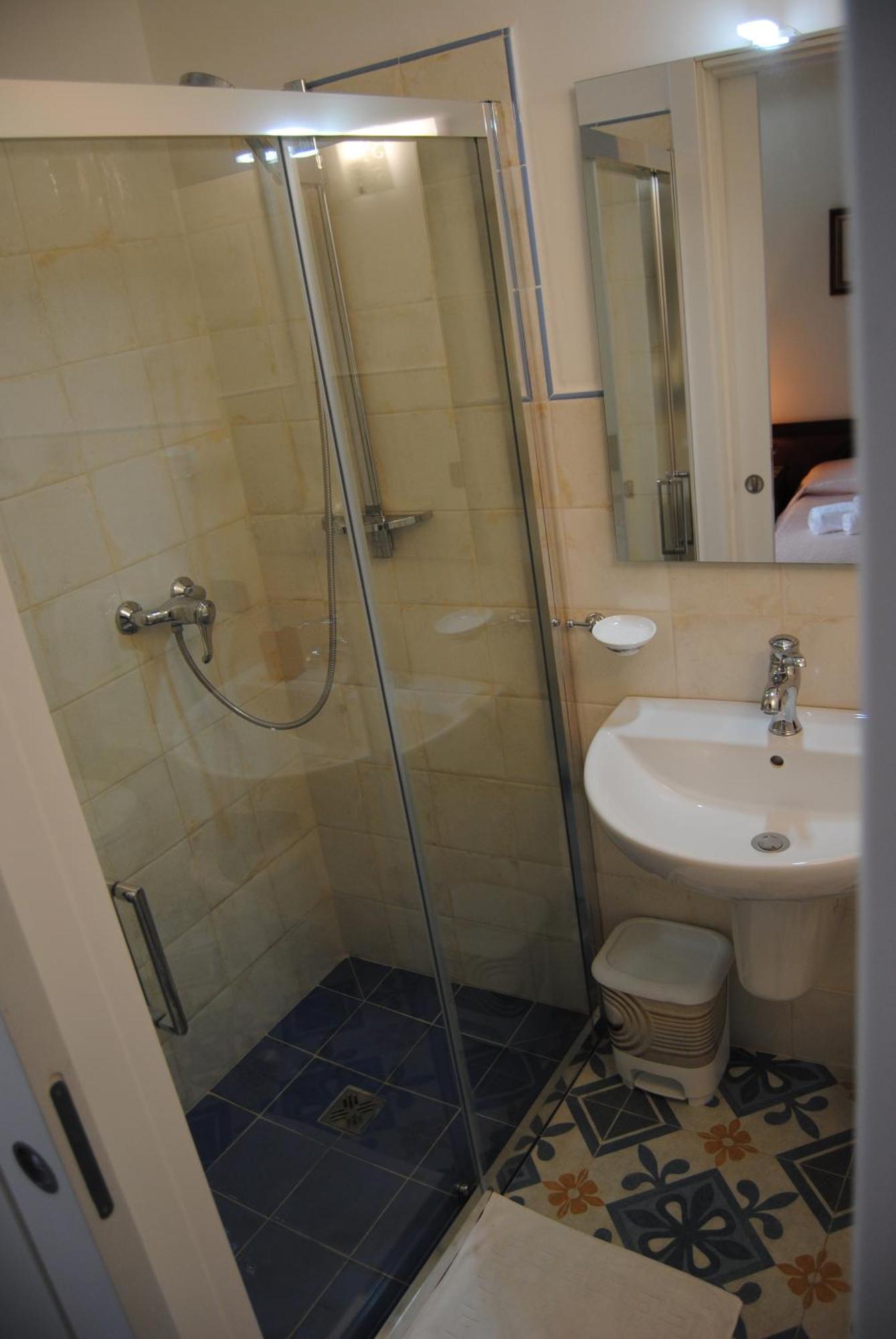 B & B Palazzo Maestro & Corte Maestro Rooms Gallipoli Bilik gambar