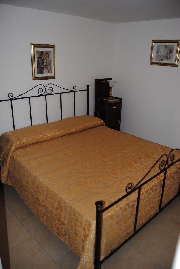 B & B Palazzo Maestro & Corte Maestro Rooms Gallipoli Luaran gambar